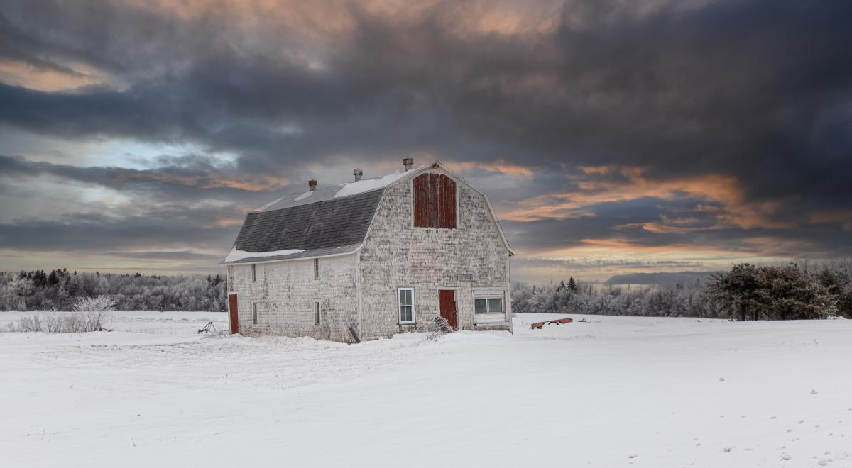 barn- -snow